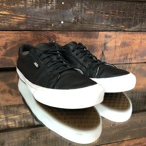 Vans court black